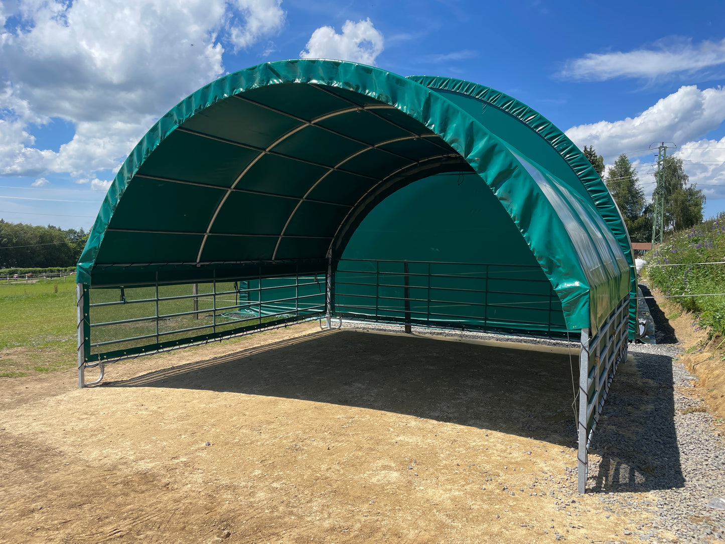 Planenunterstand für Pferde und Rinder 6 x 6 m